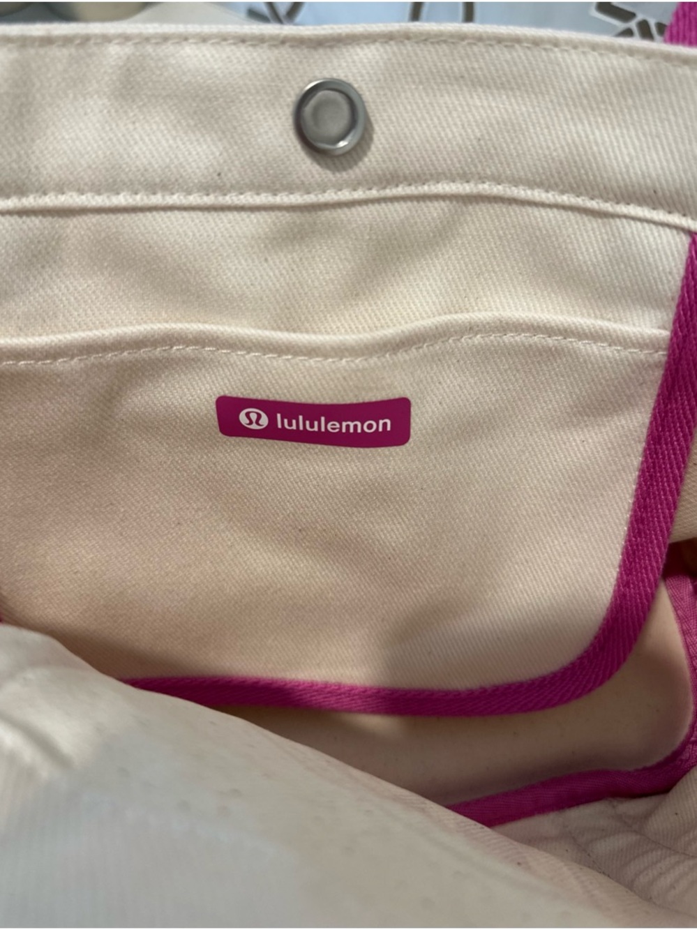 Lululemon Daily Multi-Pocket Mini Canvas Tote Bag 6.5L (Natural/Pow Pink Tone) - Picture 7 of 8